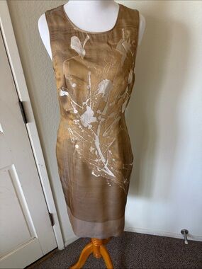 Silk custom made of 100% silk ,gold and tan two-tone with abstract print